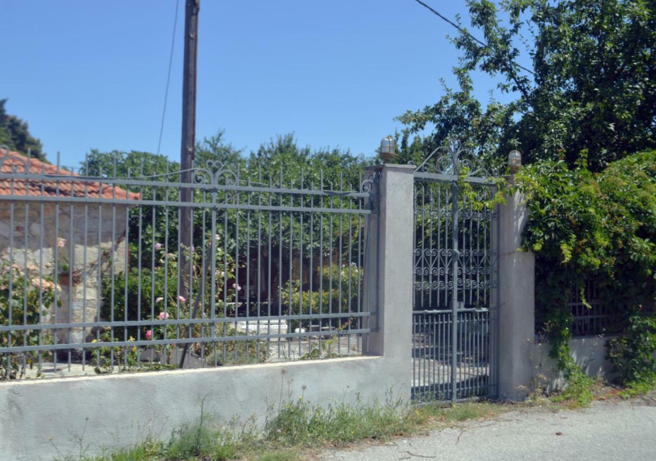 Santa Cruz Country Cottage Kallithea  Екстериор снимка